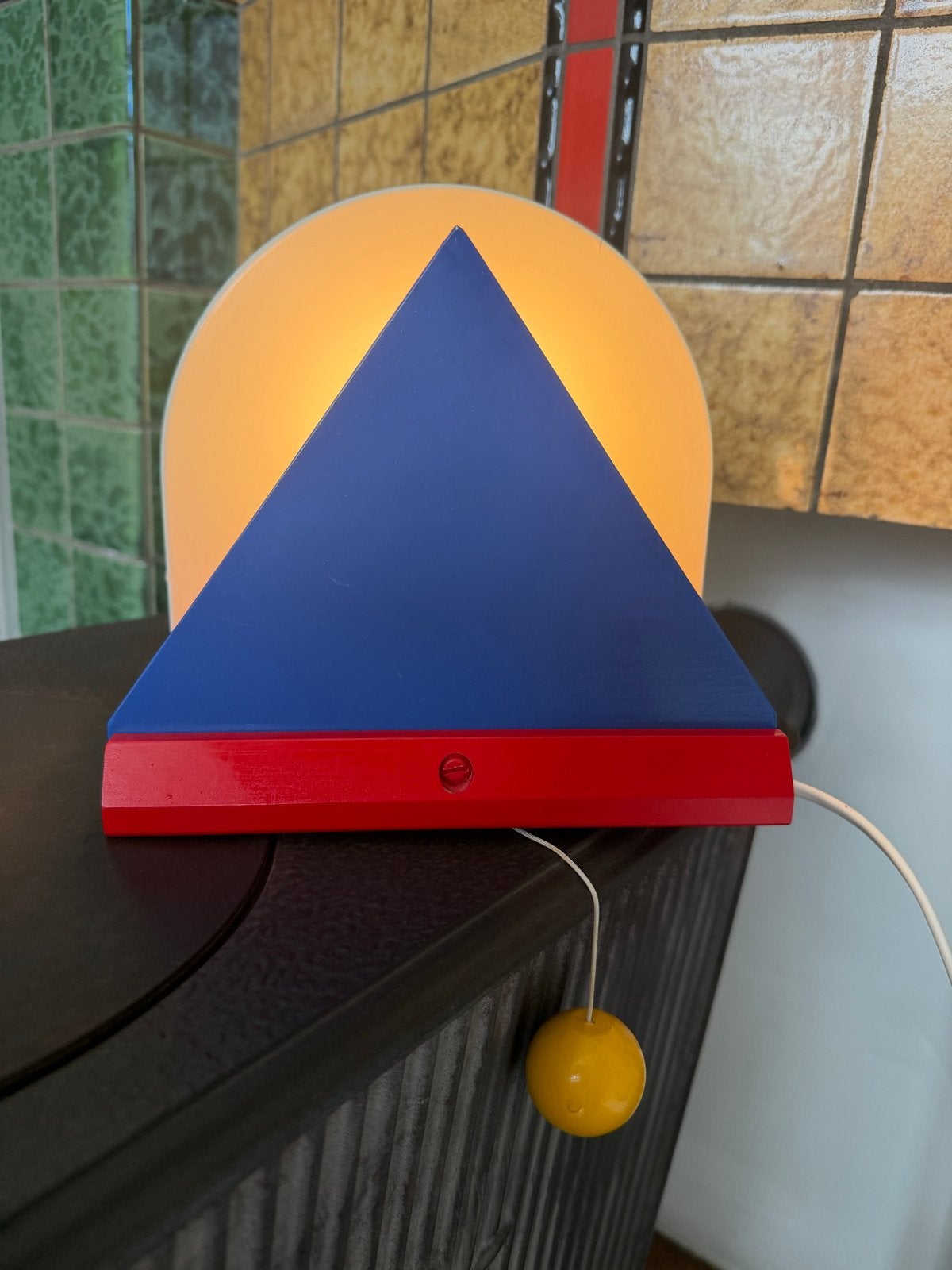 Vintage IKEA Stoja Memphis wandlamp jaren 80 blauw rood geel, Antiek en Kunst, Ophalen of Verzenden