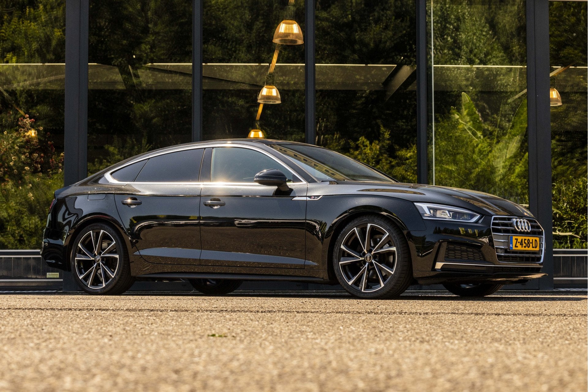 Audi A5 Sportback 35 TFSI Design Pro Line Plus (bj 2019), Gebruikt, Euro 6, 4 cilinders, Zwart