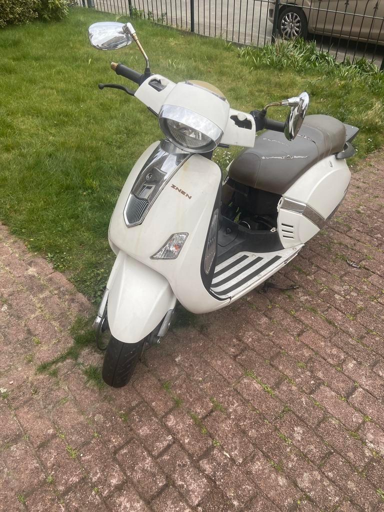 Scooter, Ophalen, Zo goed als nieuw, Benzine, Overige merken