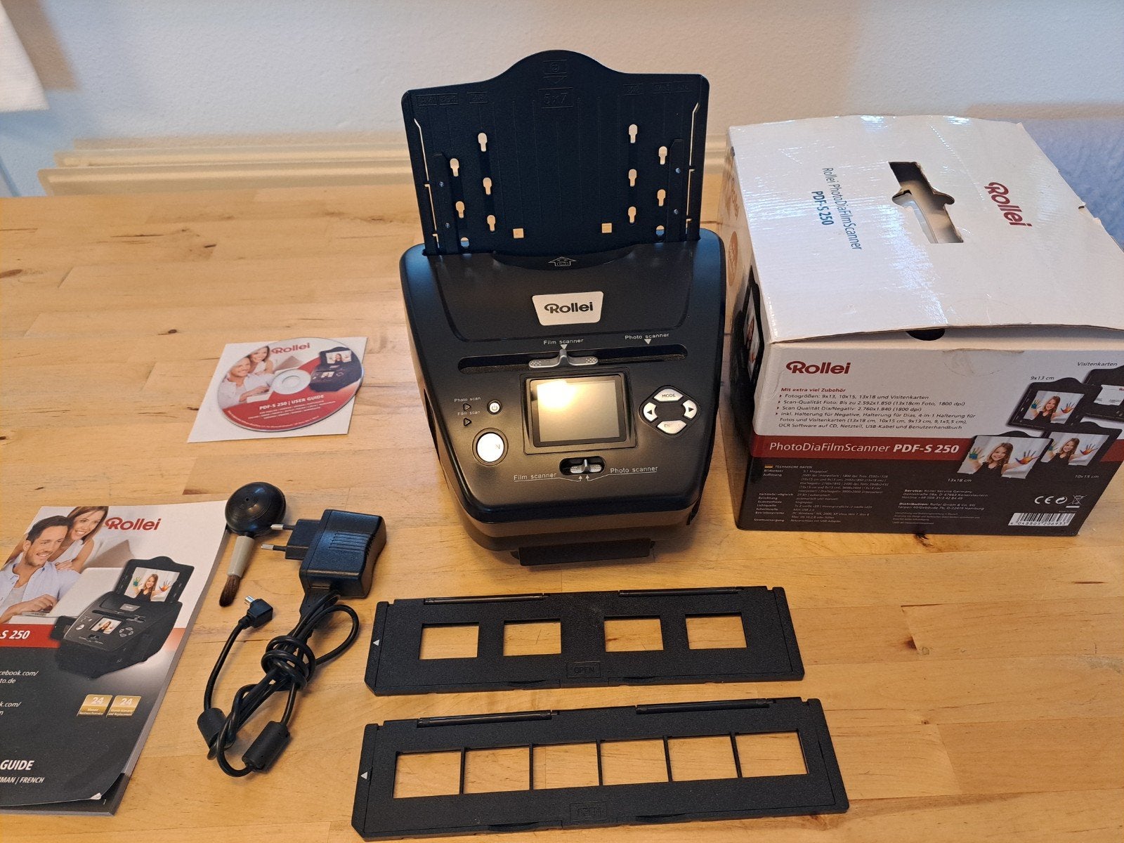 Rollei PhotoDiafilmScanner PDF-S 250 - Zo goed als nieuw, Computers en Software, Scanners, Ophalen of Verzenden, Zo goed als nieuw