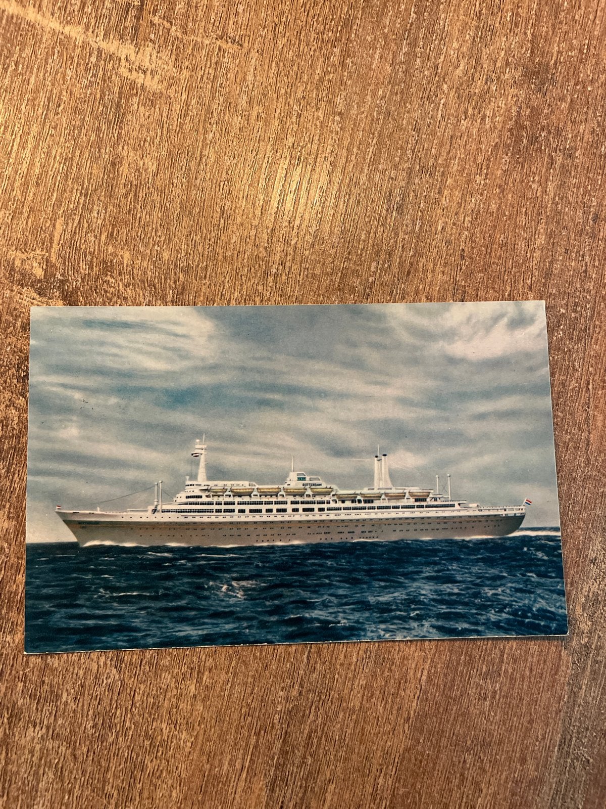Ansichtkaart s.s. ROTTERDAM - Holland America Line, Verzamelen, Ophalen of Verzenden, Gelopen, Voertuig