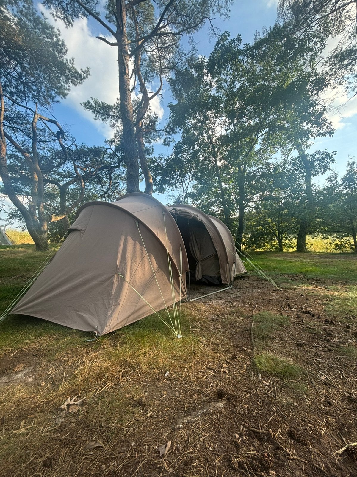 Mooie kantoenen Nomad tent, Ophalen, Gebruikt, Tot en met 2