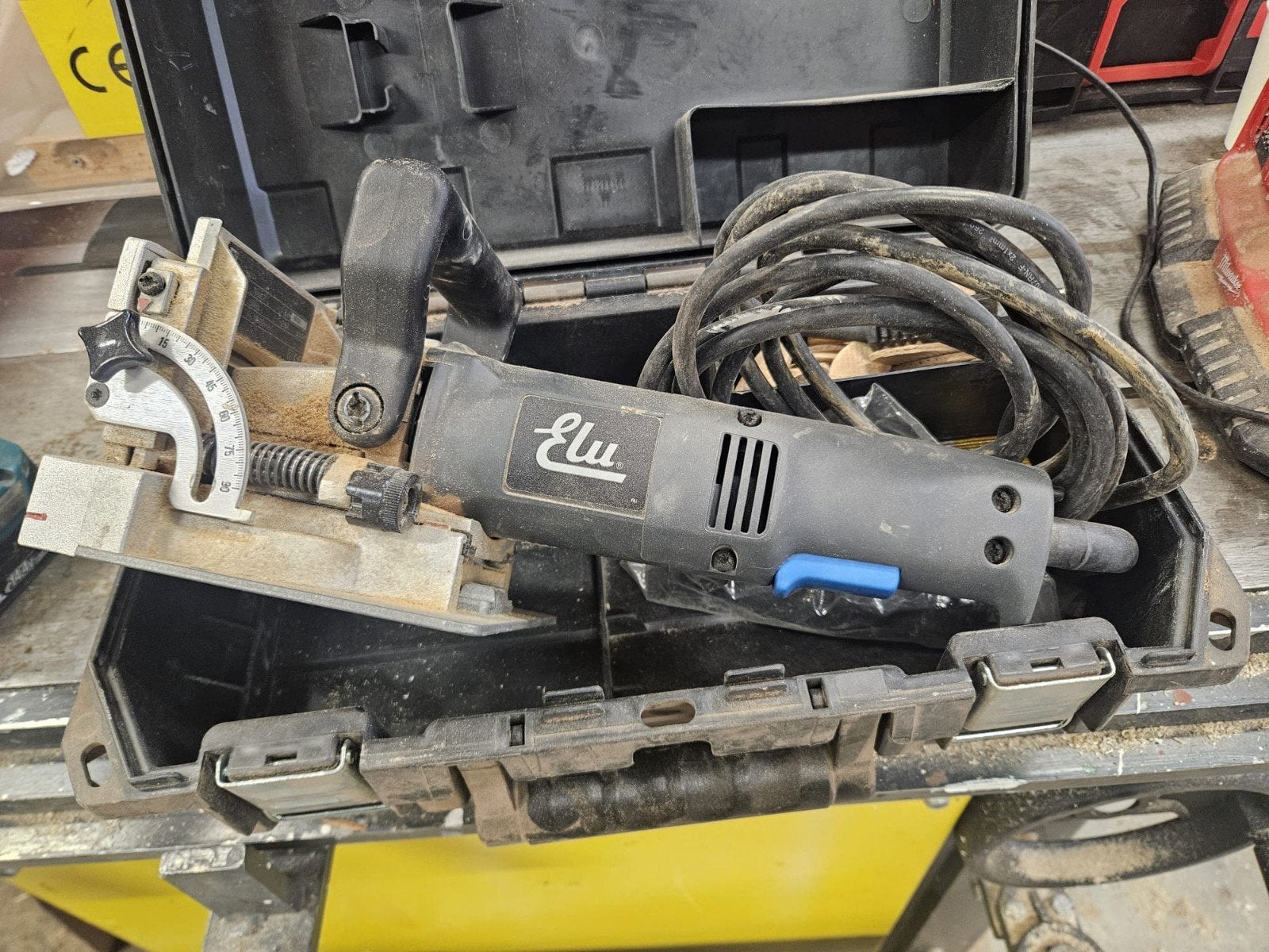 Te koop ELU freesmachine verbindingsapparaat, Ophalen of Verzenden, Gebruikt, Elektrisch, Bovenfrees