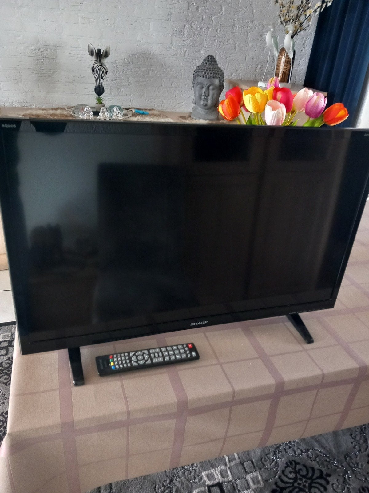 Sharp Aquos LCD TV - 80 tot 100 cm, Audio, Tv en Foto, Gebruikt, 50 Hz, Sharp, HD Ready (720p)