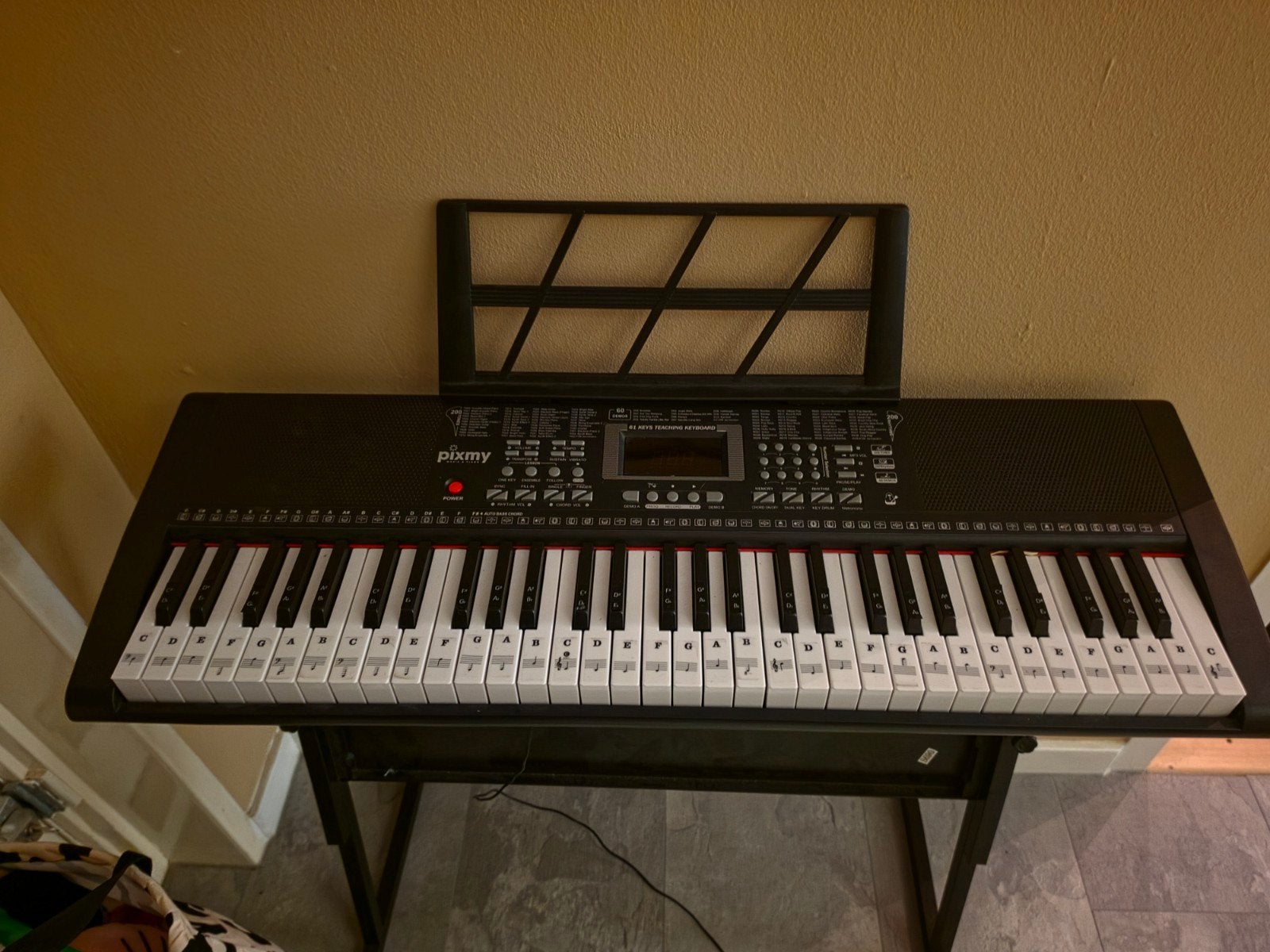 Pixmy Keyboard met standaard en 61 toetsen, Muziek en Instrumenten, Aanslaggevoelig, Ophalen, Overige merken, 61 toetsen