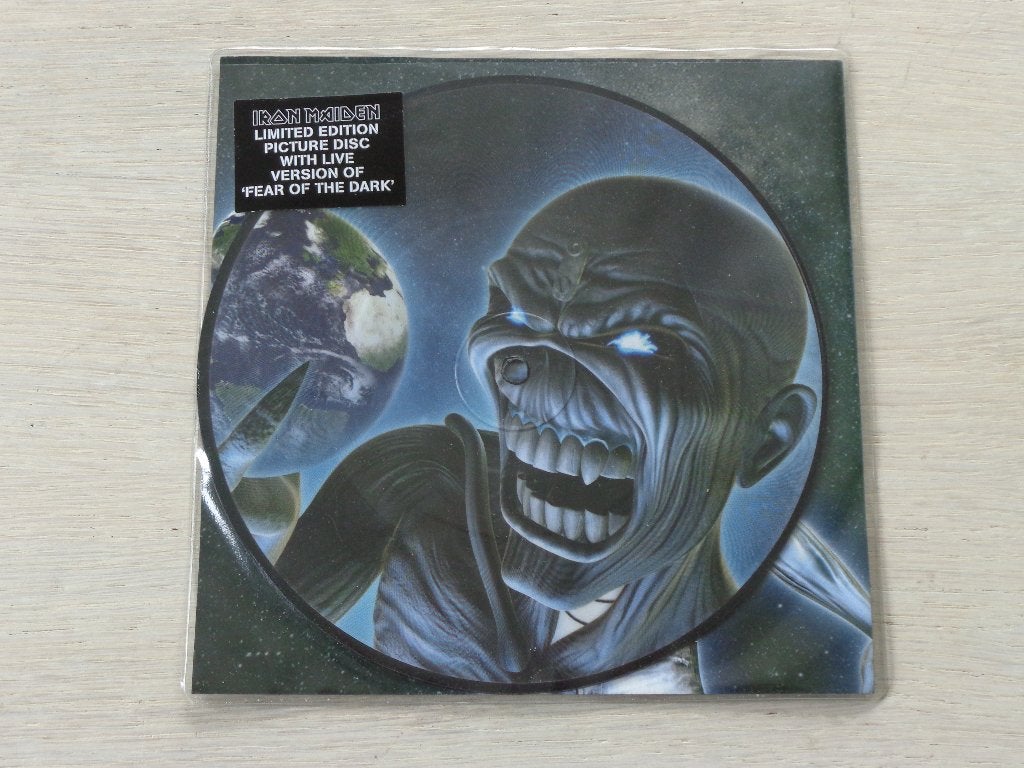 Iron Maiden – Different World, Cd's en Dvd's, Limited edition, 7 inch, Ophalen of Verzenden, Nieuw in verpakking