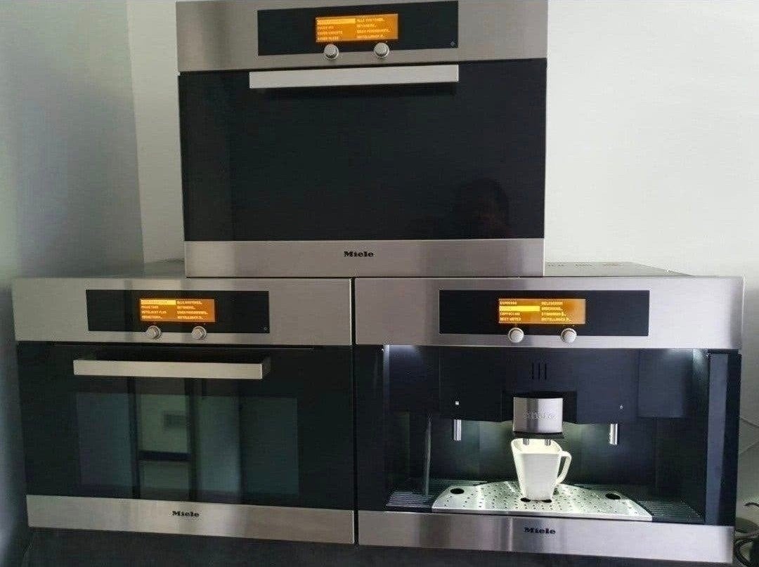 Miele CVA4060 DG4060 H4060BM set koffiemachine combi-oven ++, Afneembaar waterreservoir, Gebruikt, Koffiemachine, 2 tot 4 kopjes