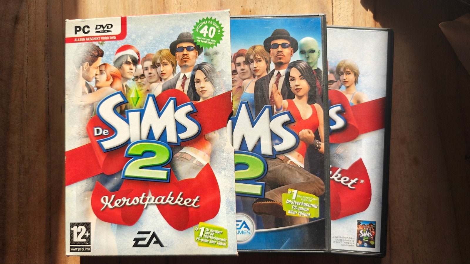 De Sims 2 Speciale DVD Uitvoering + Kerstpakket PC DVD-ROM, Spelcomputers en Games, Gebruikt, 1 speler, Ophalen of Verzenden, Vanaf 7 jaar