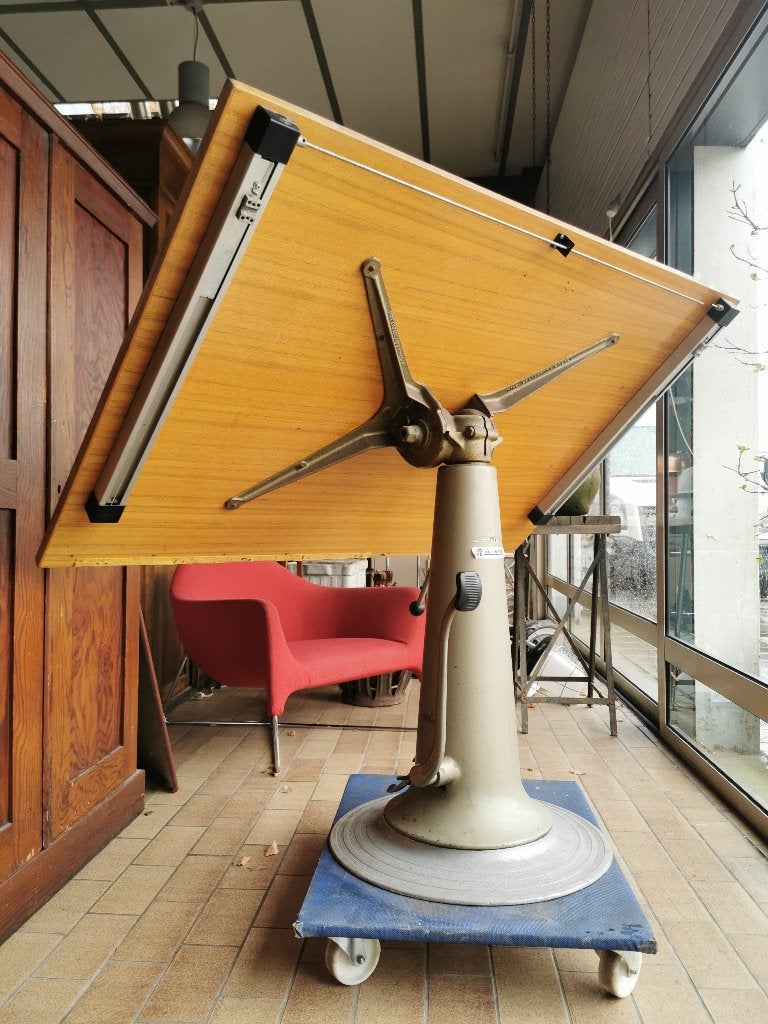 Vintage industriële tekentafel Nike, Doe-het-zelf en Verbouw, Tekentafels, Ophalen, Gebruikt, Minder dan 130 cm