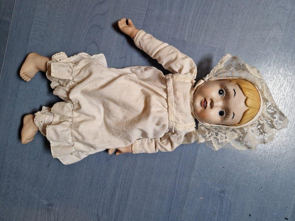 pop, Kinderen en Baby's, Speelgoed | Poppen, Ophalen of Verzenden, Gebruikt, Babypop