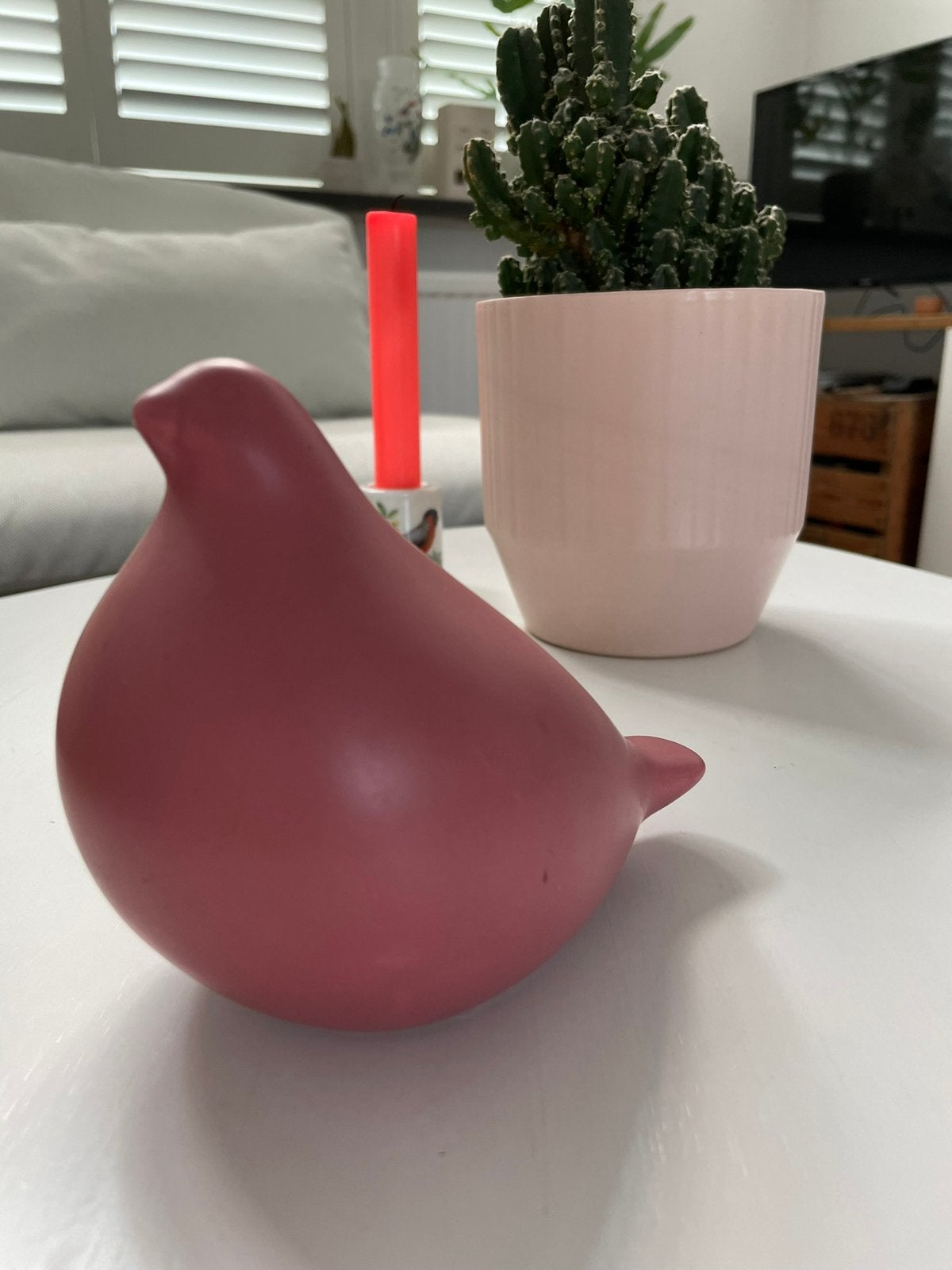 Beeldje roze duif, Ophalen of Verzenden, Zo goed als nieuw, Dier