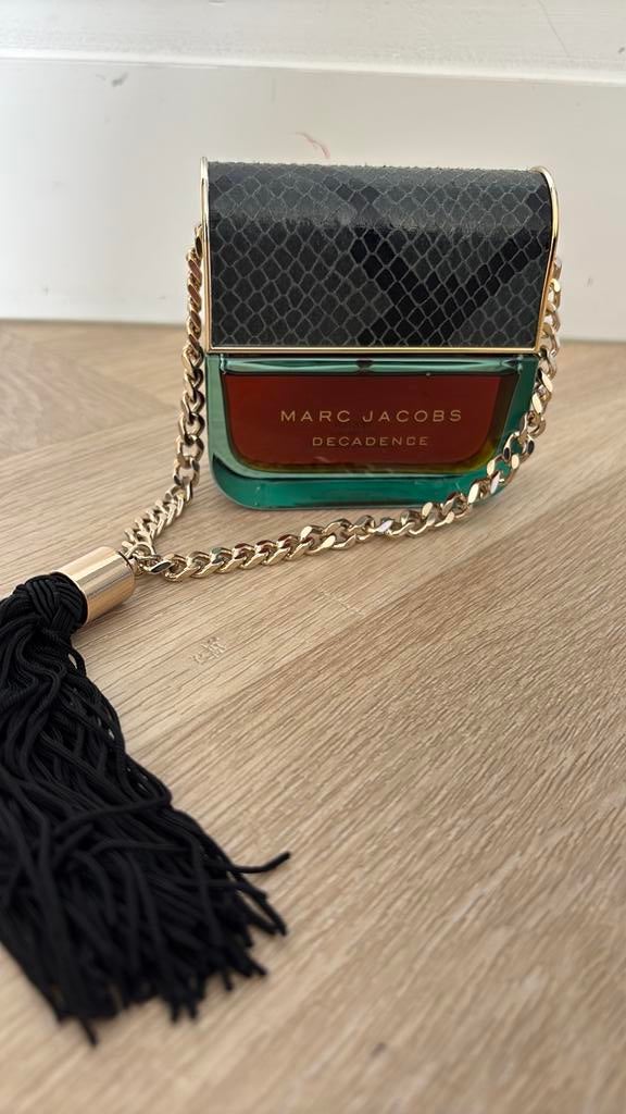 Marc Jacobs Decadence 100ml, Ophalen of Verzenden, Zo goed als nieuw, Parfumfles