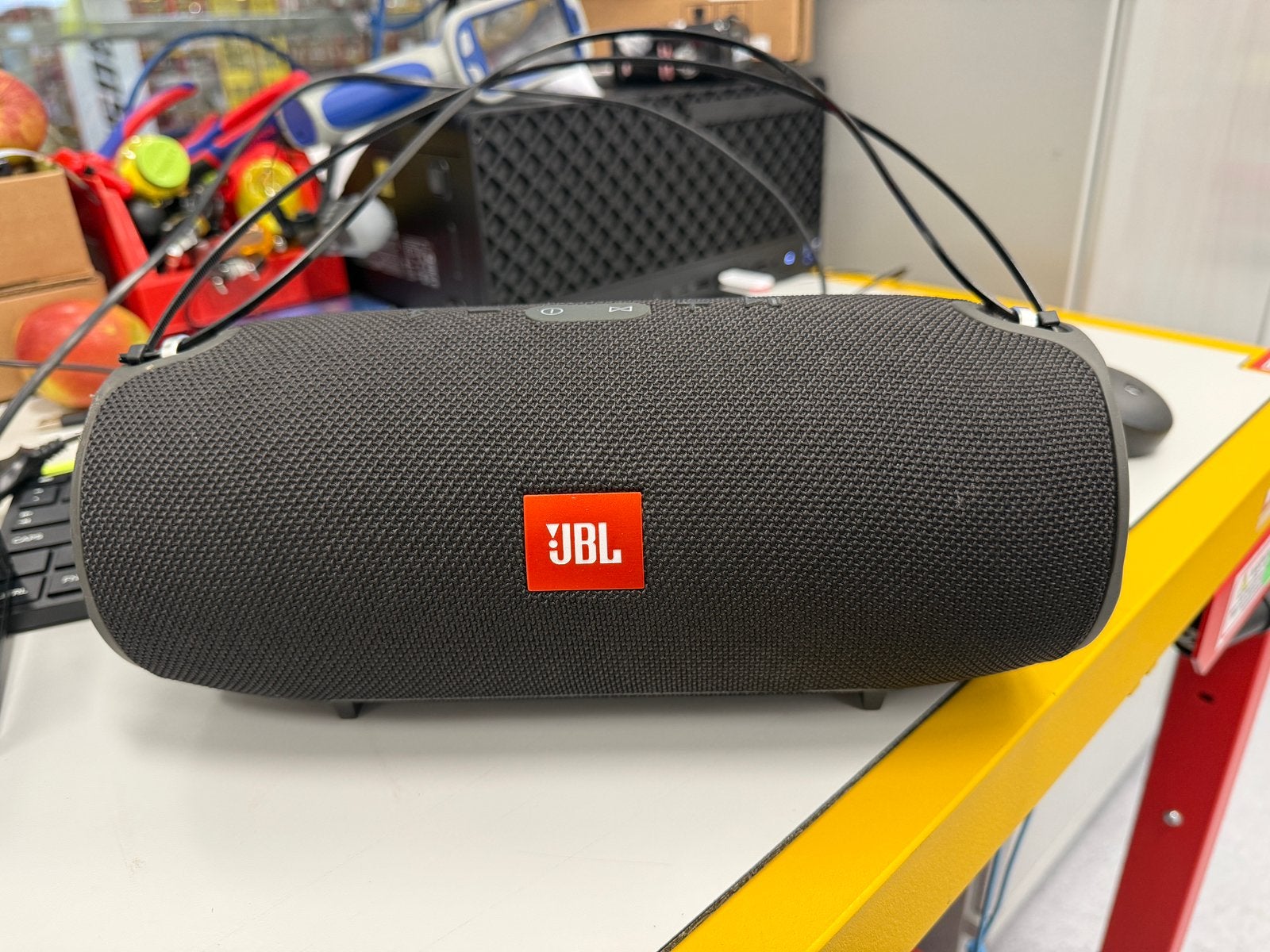 JBL Xtreme, Ophalen, JBL, Zo goed als nieuw, Minder dan 60 watt