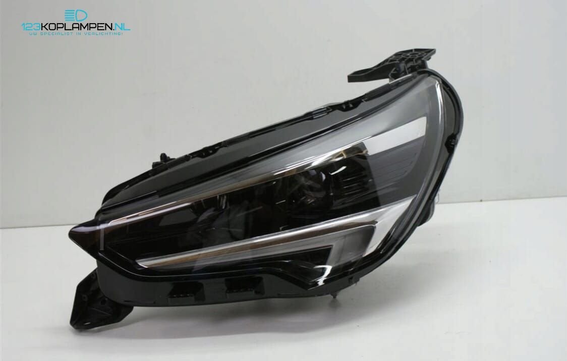 Opel Corsa F InteliLux Full Led koplamp links compleet, Gebruikt, -, -, Opel