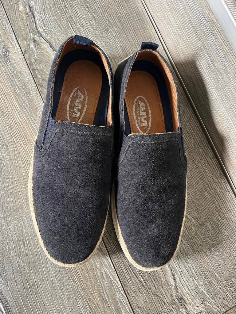 Donkerblauwe instappers, zgan, maat 40, Kleding | Dames, Schoenen, Ophalen of Verzenden, Zo goed als nieuw, Blauw, Instappers