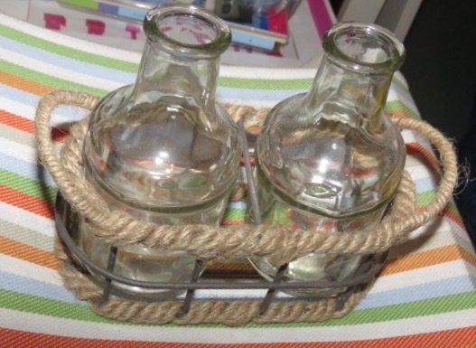 Set van 2 glazen flesjes in metalen mandje met touw, Transparant, 15 cm, Ophalen of Verzenden, Glas