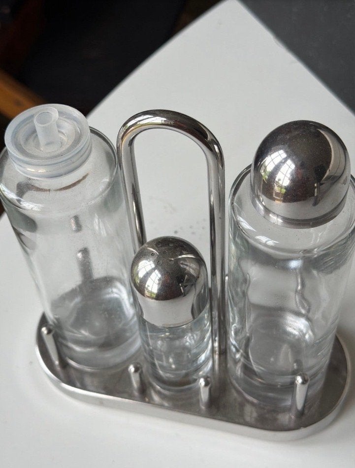 Alessi Olie en Azijnstel met pepervaatje, Overige typen, Zilver, Ophalen of Verzenden, Zo goed als nieuw