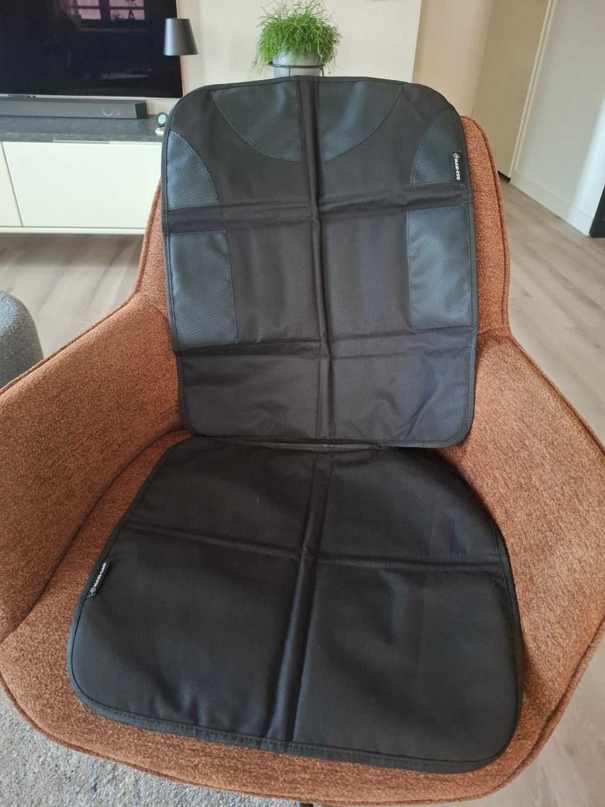 Maxi Cosi stoelbeschermer. Zwart, Ophalen, Eenpersoons, Minder dan 150 cm