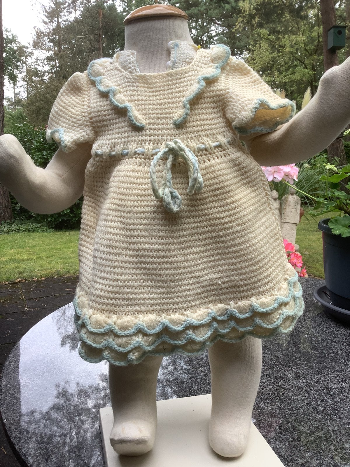 vintage Poppen of Beren jurk, Ophalen of Verzenden, Zo goed als nieuw, Kleertjes