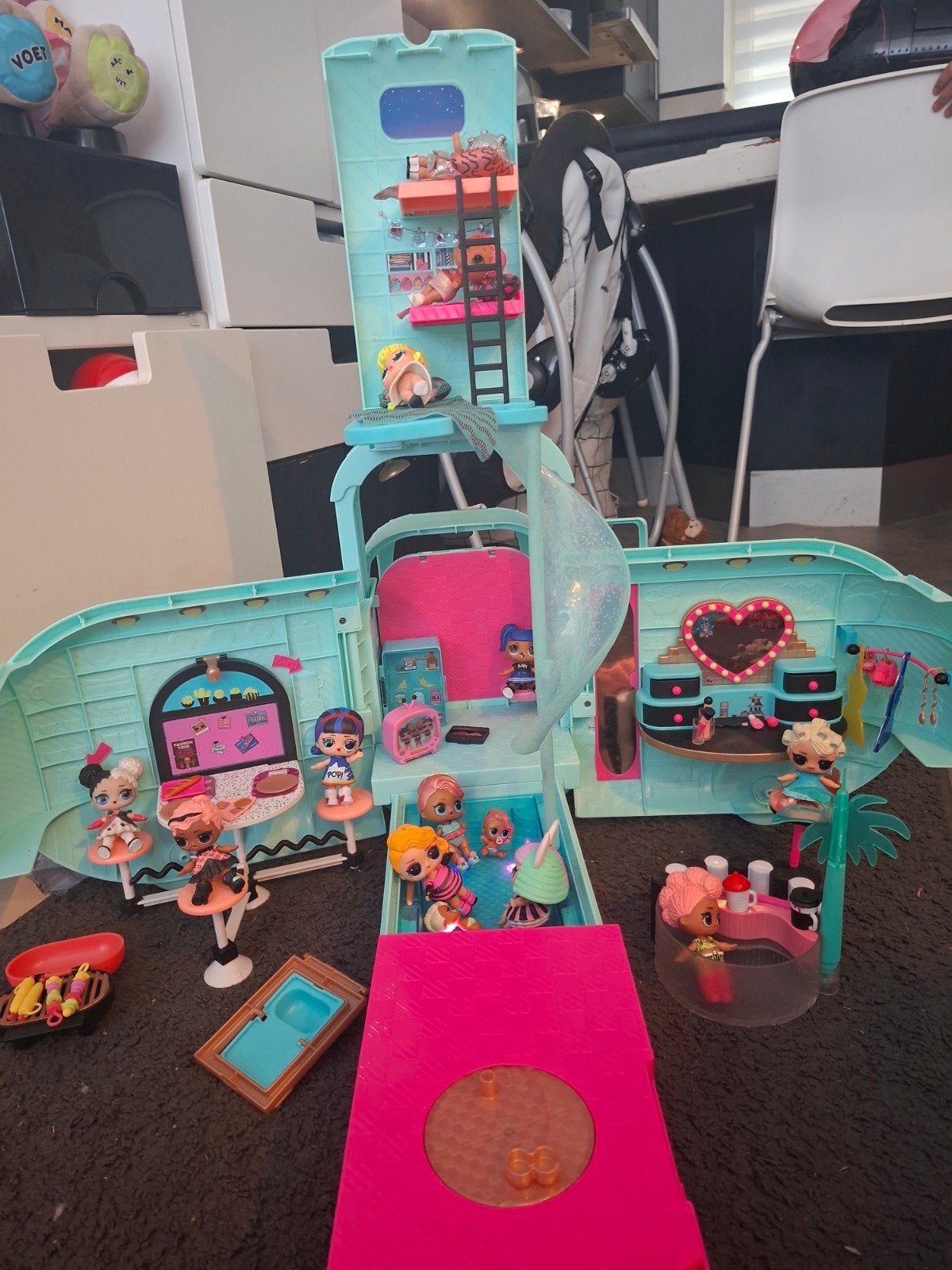 Heel veel L.O.L., Kinderen en Baby's, Ophalen of Verzenden, Gebruikt, Poppenhuis