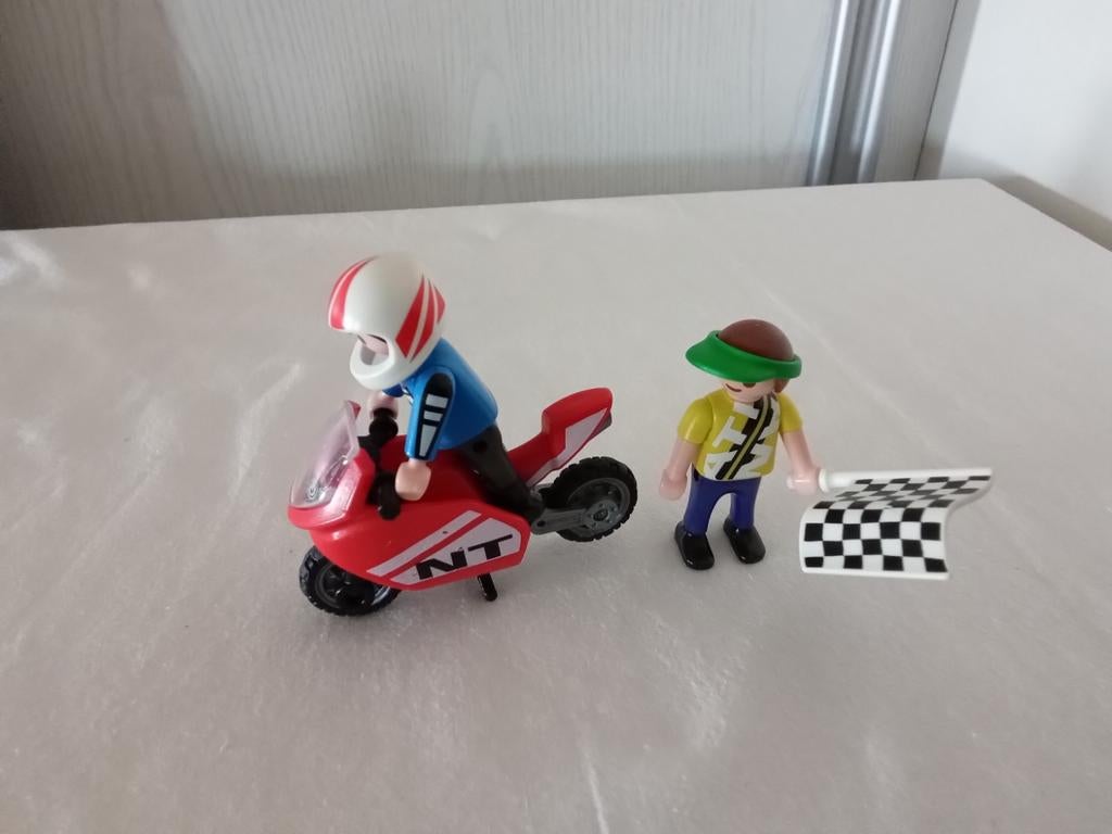 Playmobil 4780 motorrijder met vlagger compleet., Ophalen of Verzenden, Zo goed als nieuw, Complete set