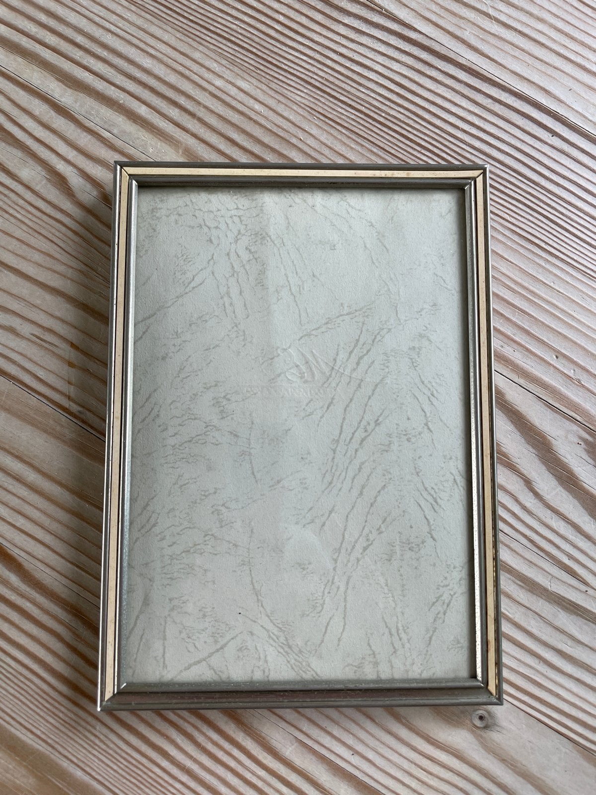 Leuk fotolijstje - 10,8 x 15,1 cm (buitenmaat), Audio, Tv en Foto, Fotografie | Fotolijsten, Ophalen of Verzenden, Gebruikt