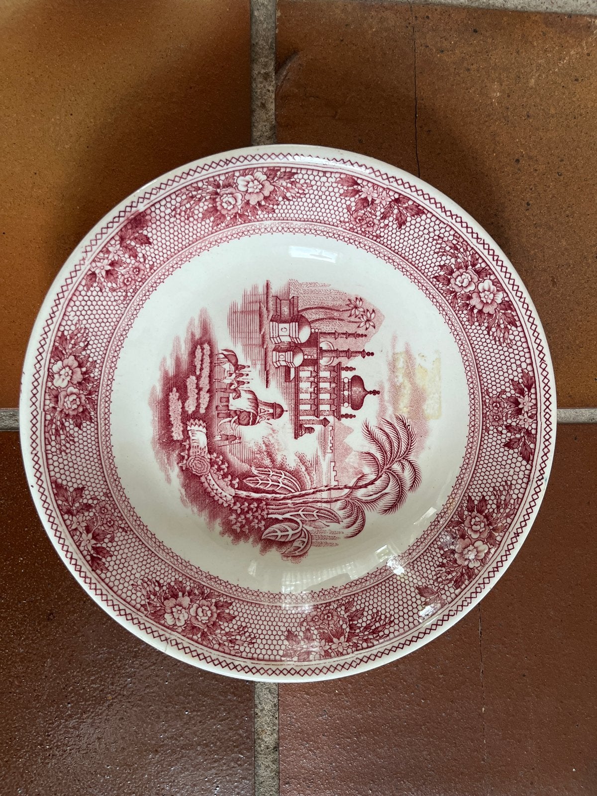Antiek Petrus Regout Maastricht Bord – Delhi, Antiek en Kunst, Antiek | Servies los, Ophalen