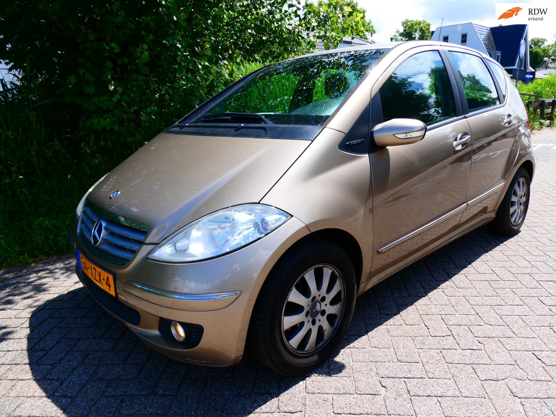 Mercedes-Benz A-klasse 170 Classic Automaat ZO MEE LEES TEKS, Auto's, Stof, Gebruikt, 4 cilinders, 116 pk