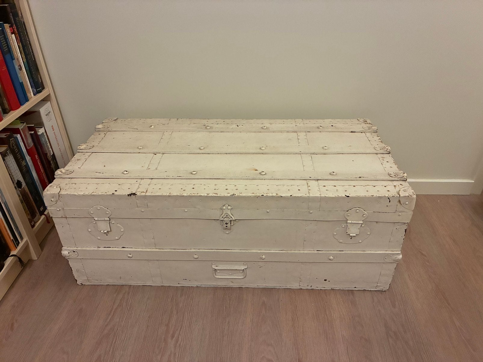 Antieke hutkoffer kist wit, Ophalen, Gebruikt, 50 tot 100 cm, Minder dan 50 cm