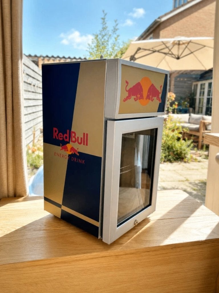 Redbull mini fridge, Witgoed en Apparatuur, Zonder vriesvak, Verzenden, Minder dan 75 liter, Minder dan 45 cm