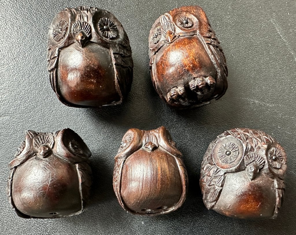 Ironwood Netsuke van een uil, Antiek en Kunst, Kunst | Niet-Westerse kunst, Hout, Netsuke, Japan, Gesigneerd