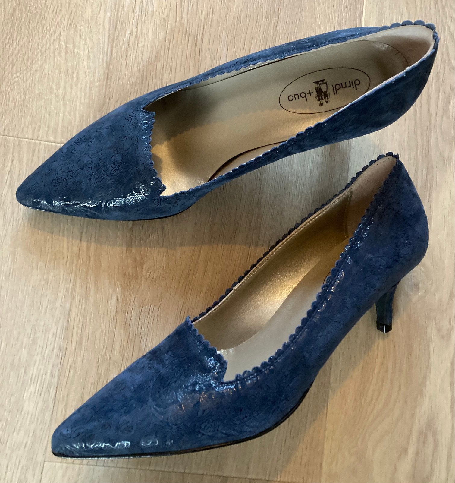 Prachtige nieuwe schoenen Dirndl+Bua maat 38, Pumps, Blauw, Nieuw, Ophalen of Verzenden