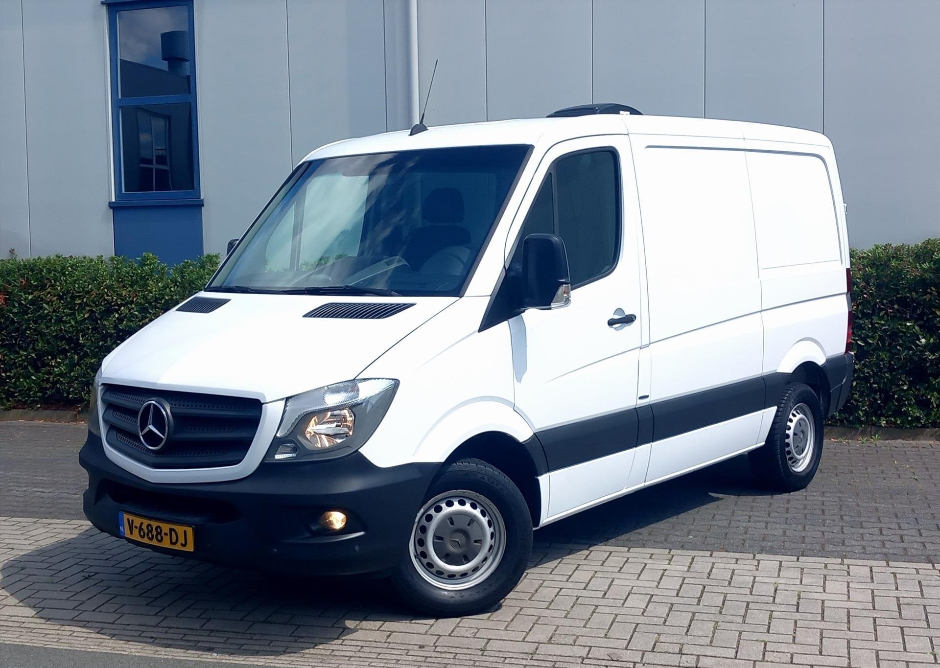 Mercedes-Benz Sprinter 2.1 CDI 105KW Automaat Navigatie, Auto's, Bestelauto's, Automaat, Stof, Gebruikt, Wit