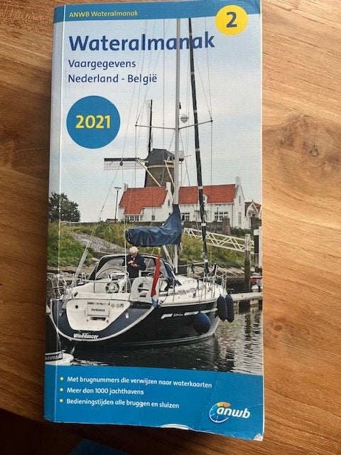 ANWB watersportalmanak deel 2, ANWB, Europa, Ophalen of Verzenden, Zo goed als nieuw
