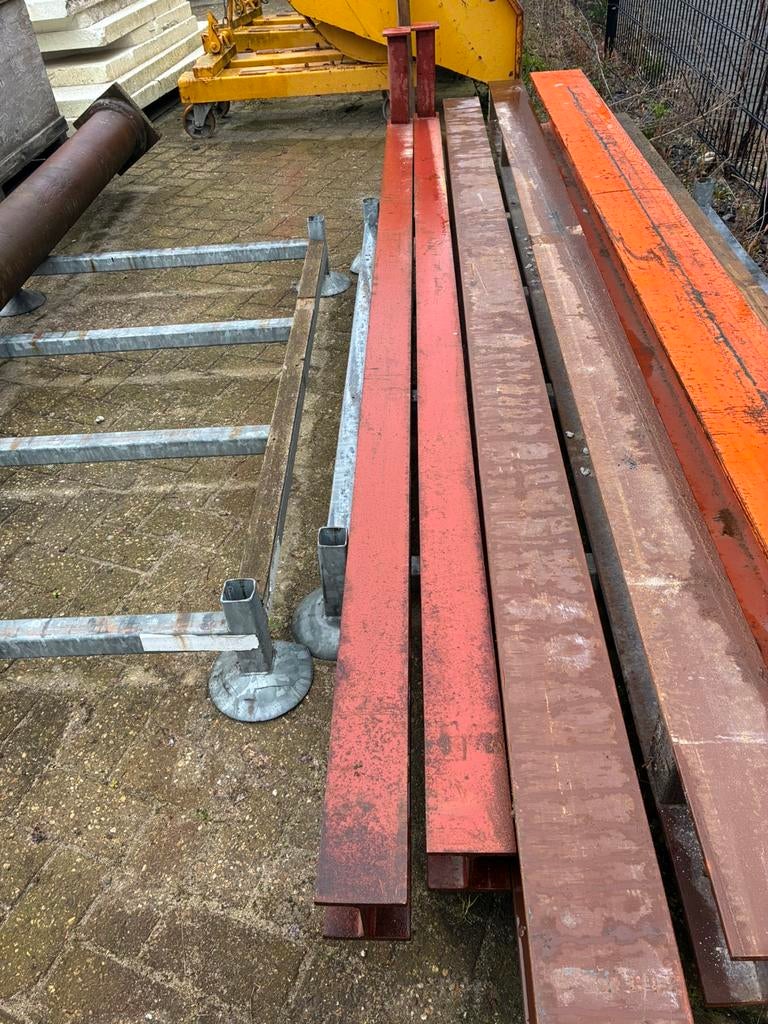 Stalen balken balk staal HEB 200 / HEB 140 / HEB 100, Ophalen, Gebruikt, IJzer