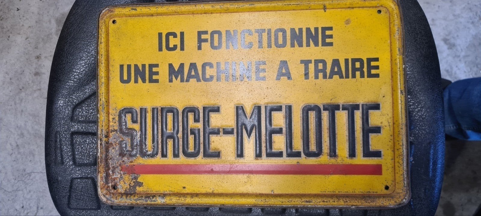 Melkmachine bord SURGE- MELOTTE metaal.Geen emaille, Ophalen of Verzenden