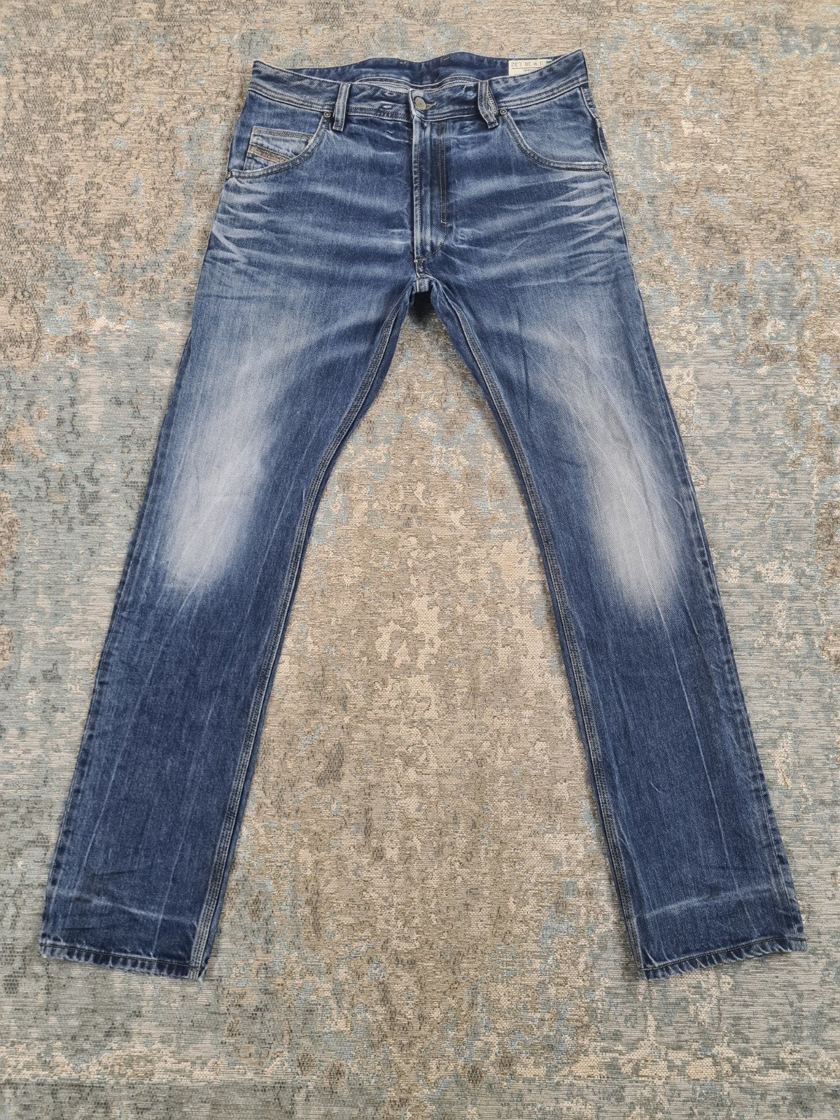 DIESEL KROOLEY W30 L32 Slim 100% katoen Bronno3032 Blauw

Ta, Danzigerkade 55, 1013 AP Amsterdam, Diesel, Blauw, https://nl.diesel.com/en/help-area/help-area.html#contactUsContainer
