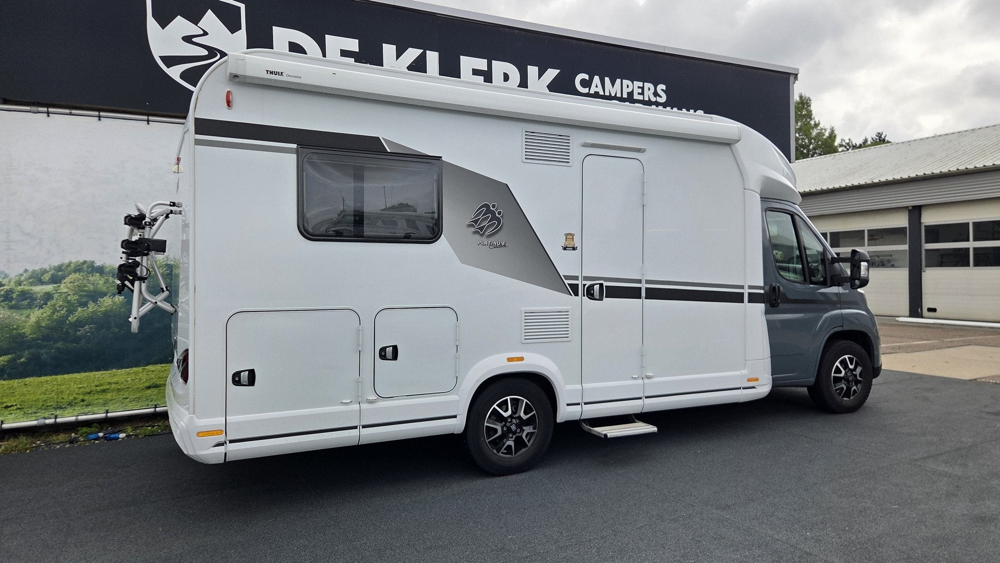 Caravans And Camping Knaus