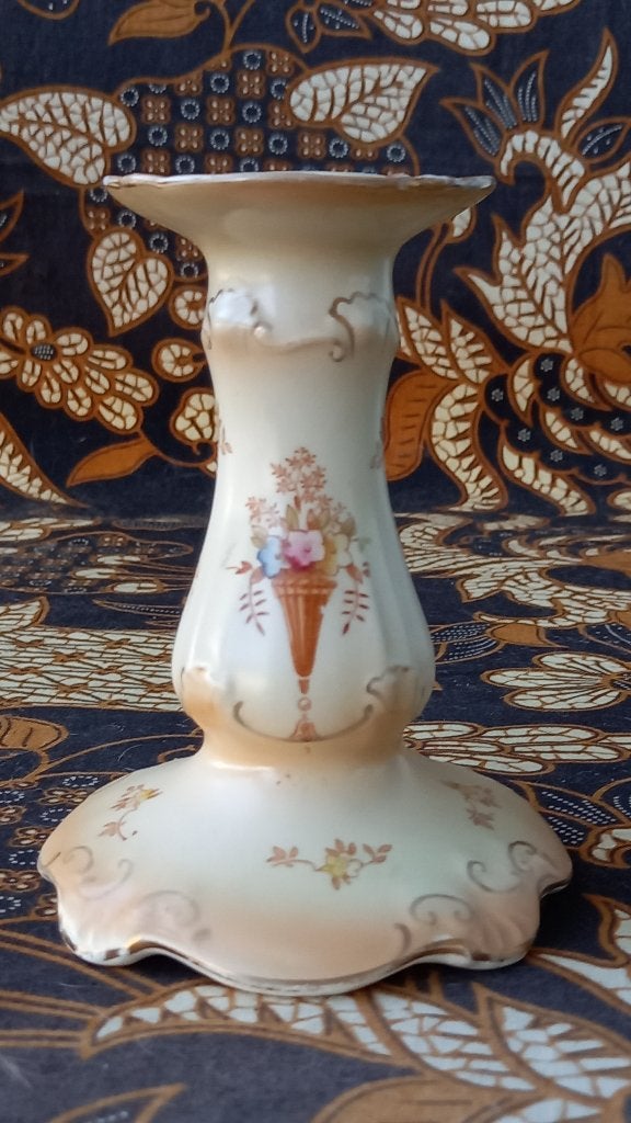 Mooie antieke Engelse Crown Devon houder voor hoedenspelden., Antiek en Kunst, Ophalen of Verzenden