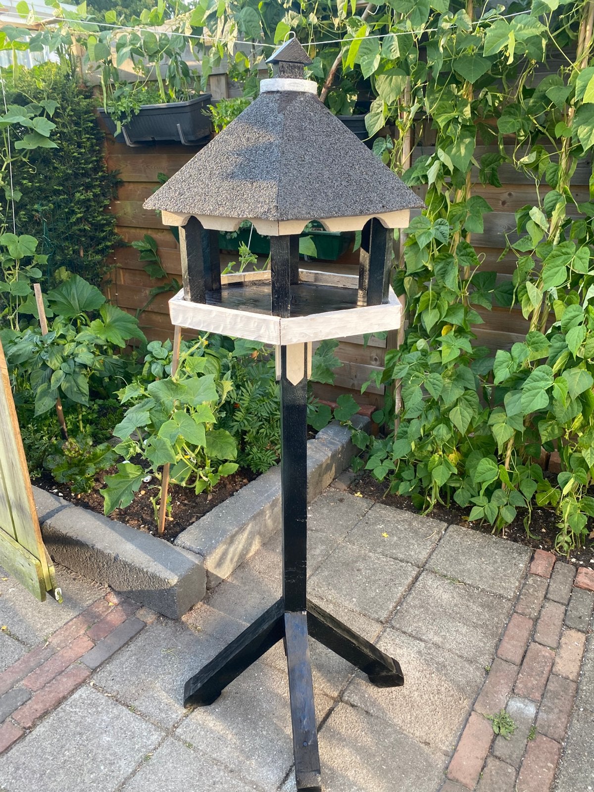 Vogelvoerhuis op paal 150cm hoog, Ophalen of Verzenden, Gebruikt