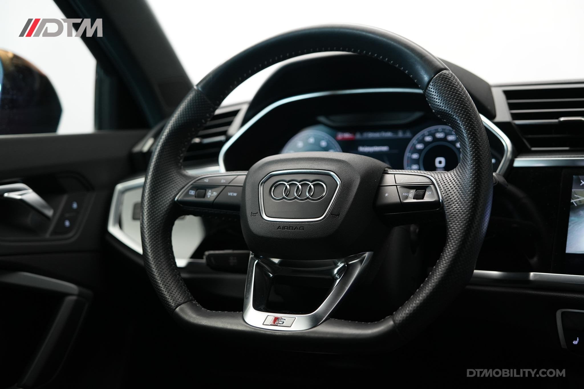 Audi Q3 45TFSI Quattro S-Line Edition One | Bang & Olufsen |, Auto's, Automaat, Gebruikt, 1984 cc, Leder en Stof