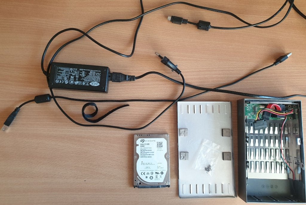 LaCie externe HDD enclosure met 2,5" 500Gig schijf, Computers en Software, HDD, Refurbished, Ophalen of Verzenden, Laptop