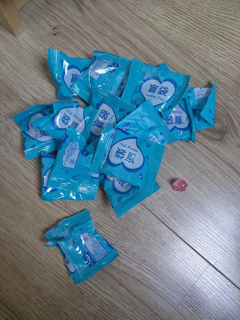 17 zakjes met mini beestjes, Verzamelen, Ophalen of Verzenden