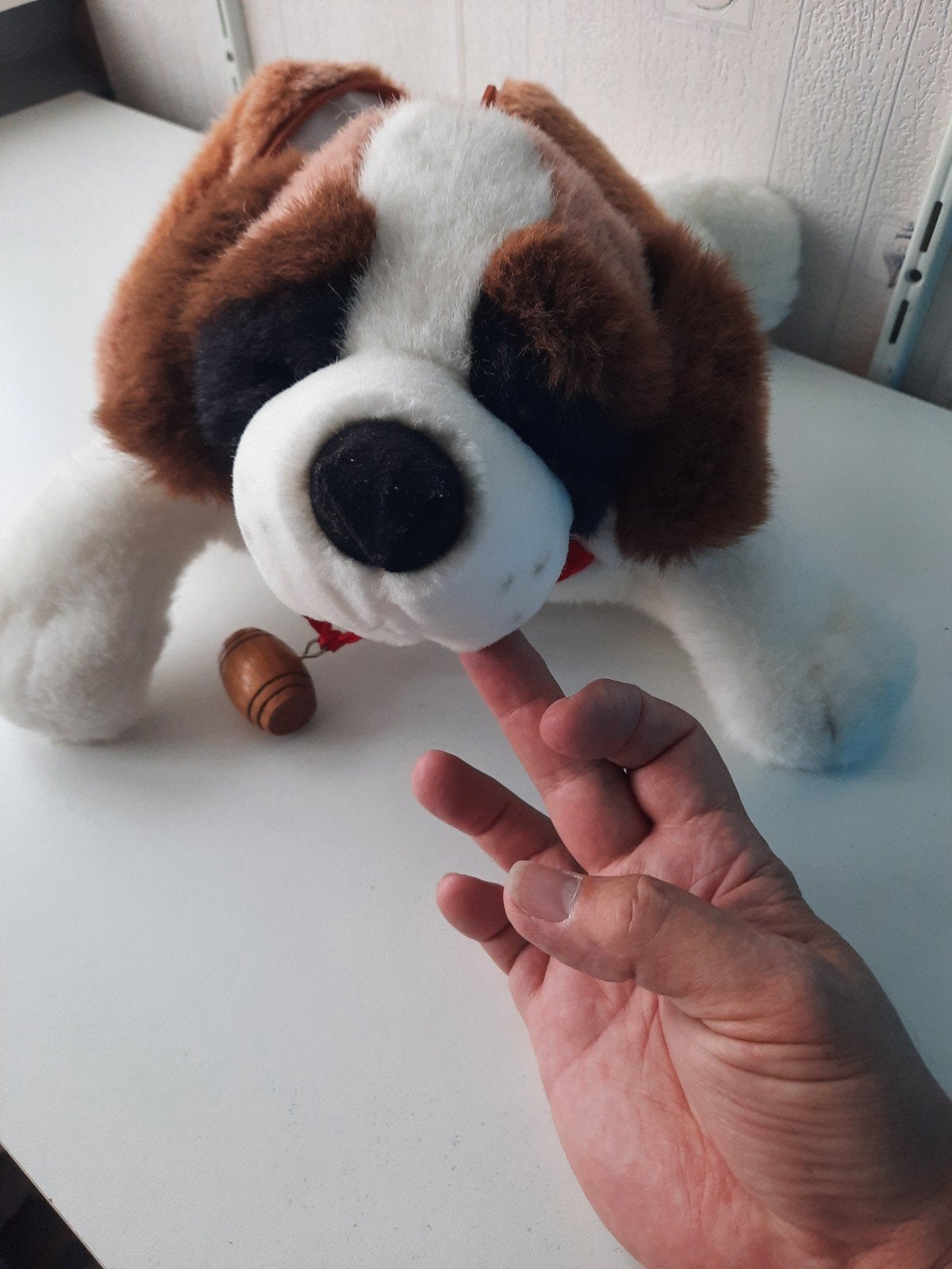 Knuffel Sint Bernard hond met rits - Anna Club Plush, Gebruikt, Overige karakters, Middelgroot (20 tot 80 cm), Met kleding of accessoire