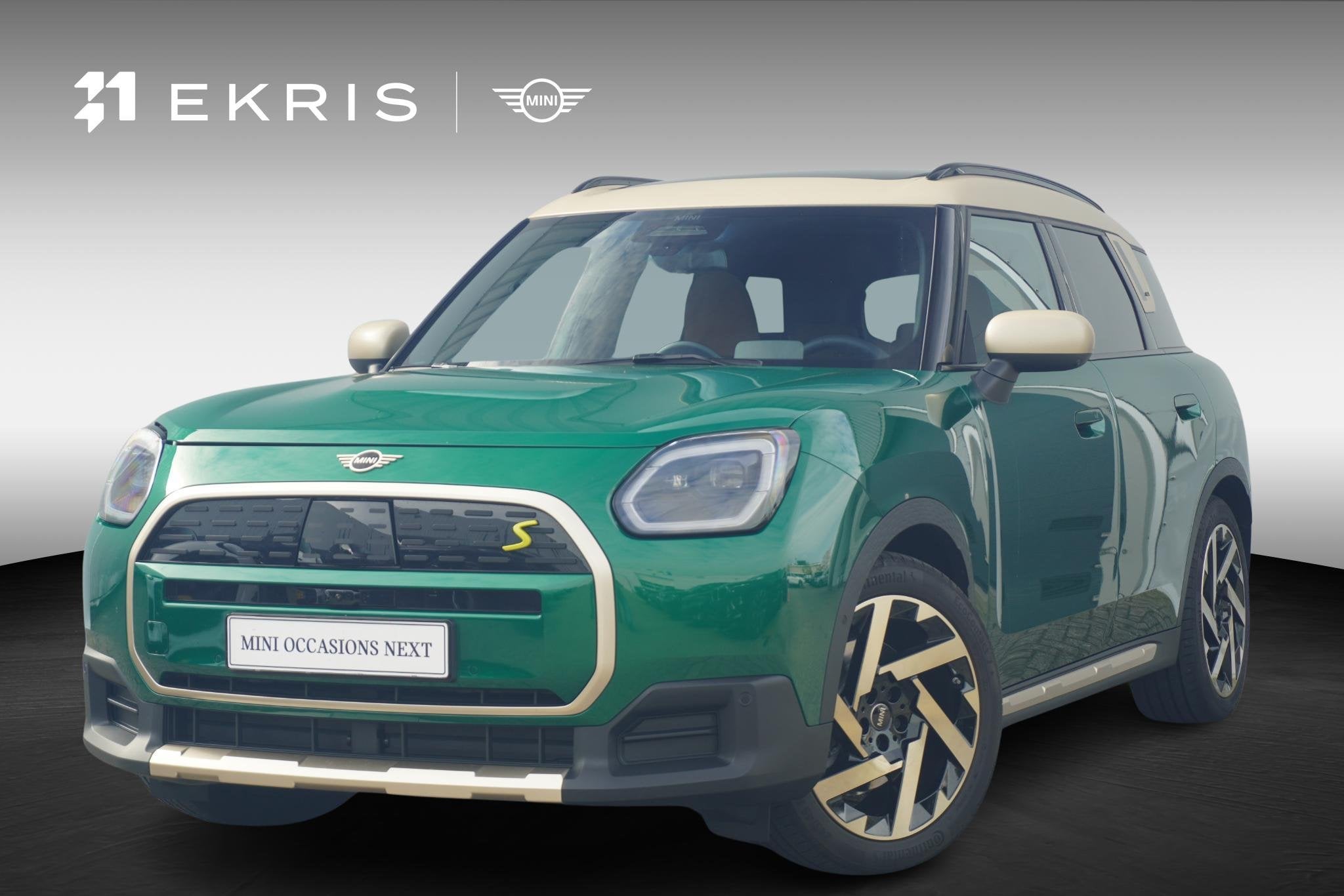 MINI Countryman SE ALL4 | Favoured Uitvoering | Pakket XL |, Automaat, Stof, 467 km, Countryman