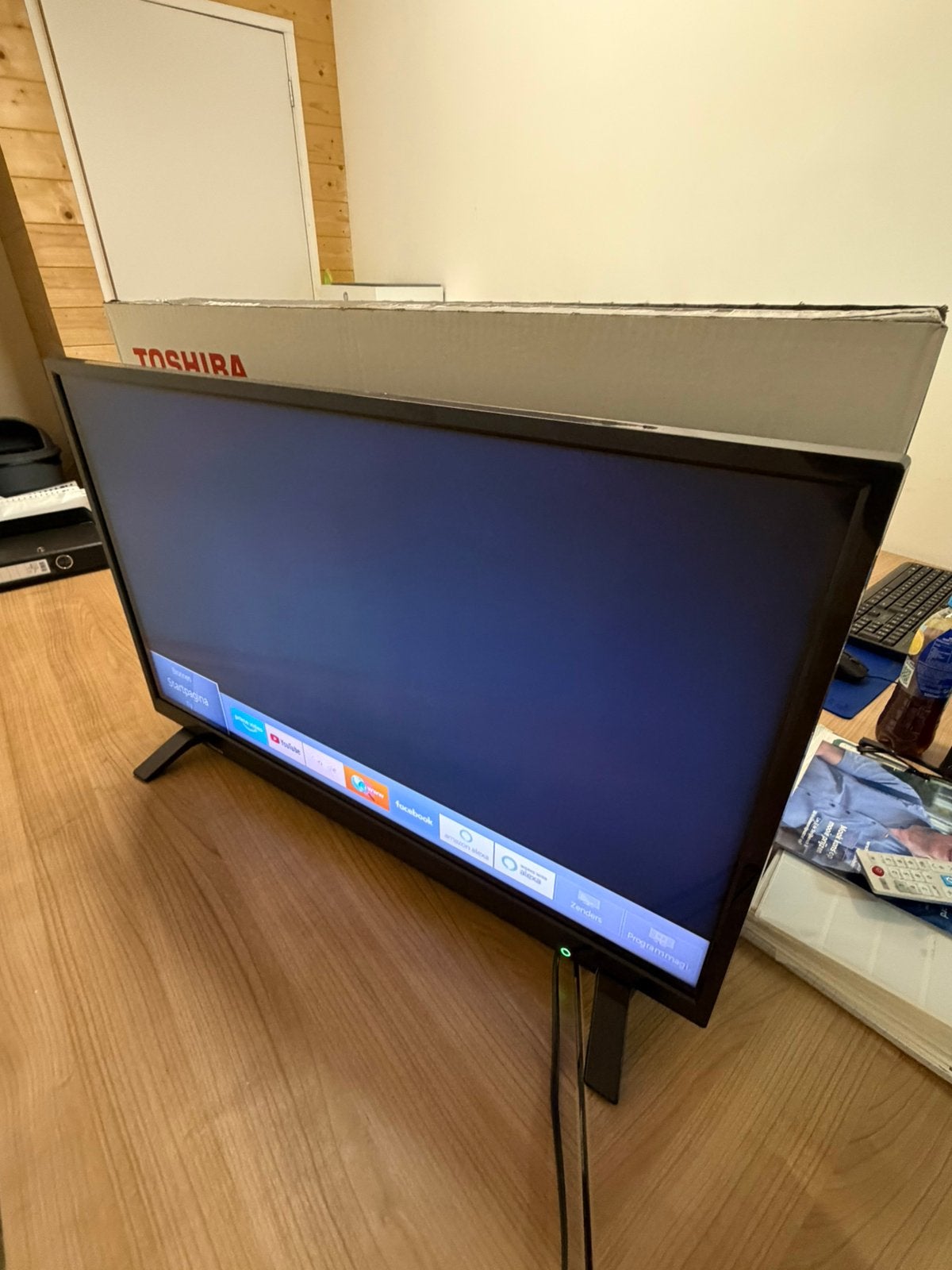 Uitverkoop! Toshiba 32L2063DG 32 Inch Nieuw in de Doos op=op, Nieuw, Ophalen of Verzenden, 100 Hz, Smart TV