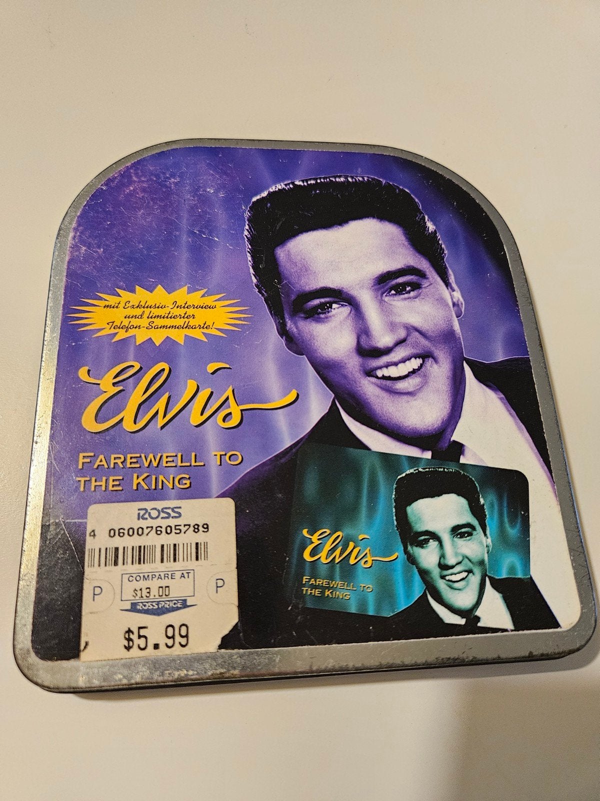 Elvis Presley - Farewell to the King CD in blikken doos, Gebruikt, Pop, Ophalen of Verzenden, Inclusief doosje