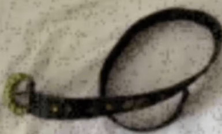 Zwarte riem, ceintuur met steentjes en schildjes; damesriem, 100 cm of meer, Zwart, Tailleriem, Ophalen of Verzenden