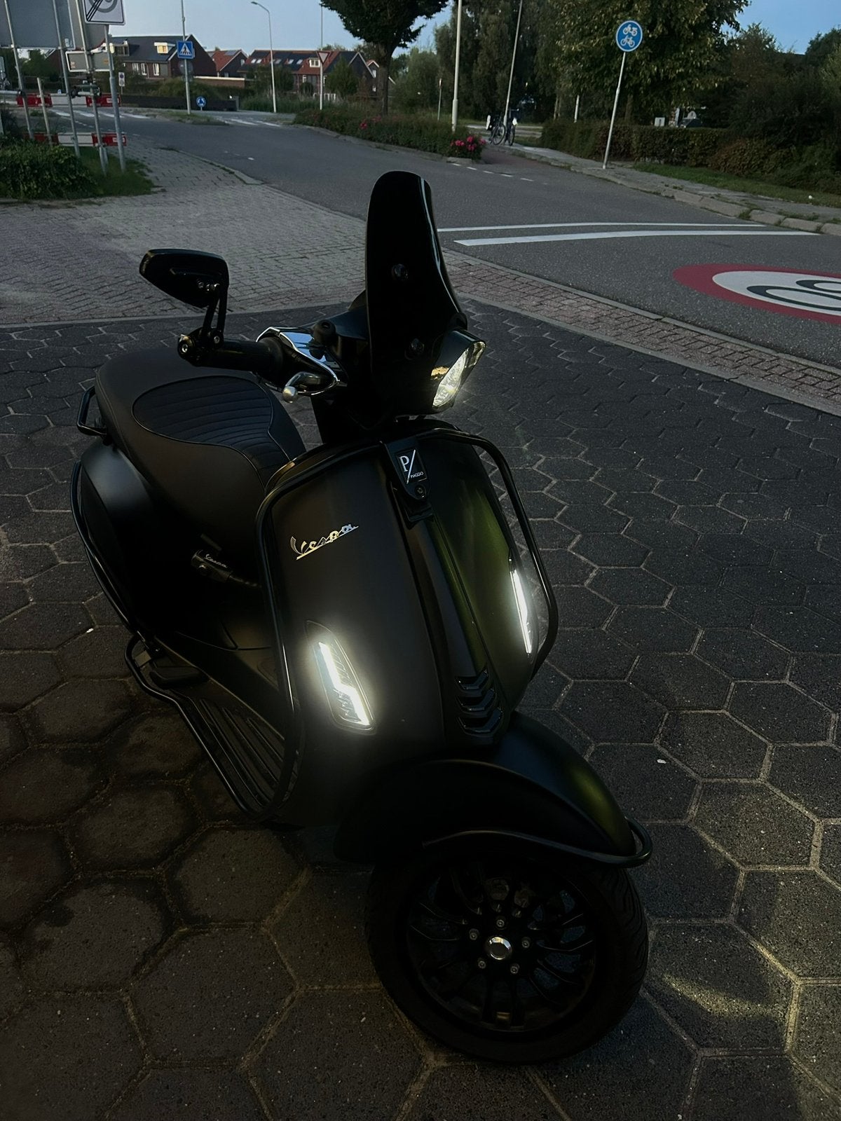 Vespa Sprint Full option 2019, Ophalen of Verzenden, Zo goed als nieuw, Benzine