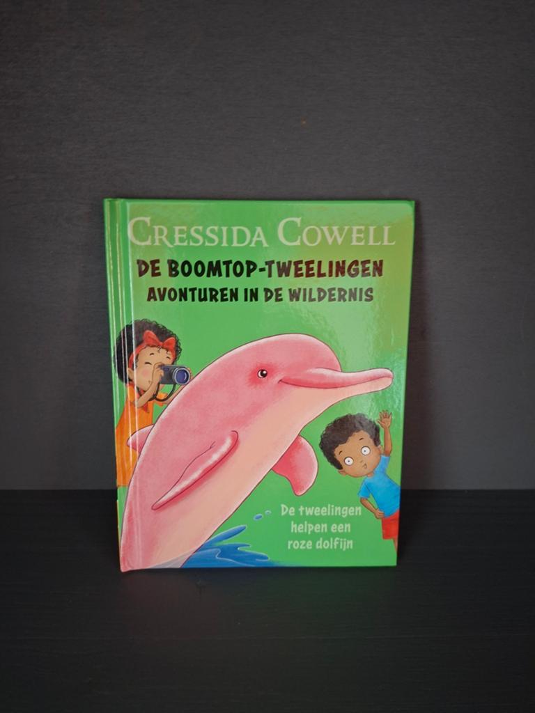 De boomtop-tweelingen - Cressida Cowell - Happy meal reader, Boeken, Ophalen of Verzenden, Zo goed als nieuw, Fictie algemeen
